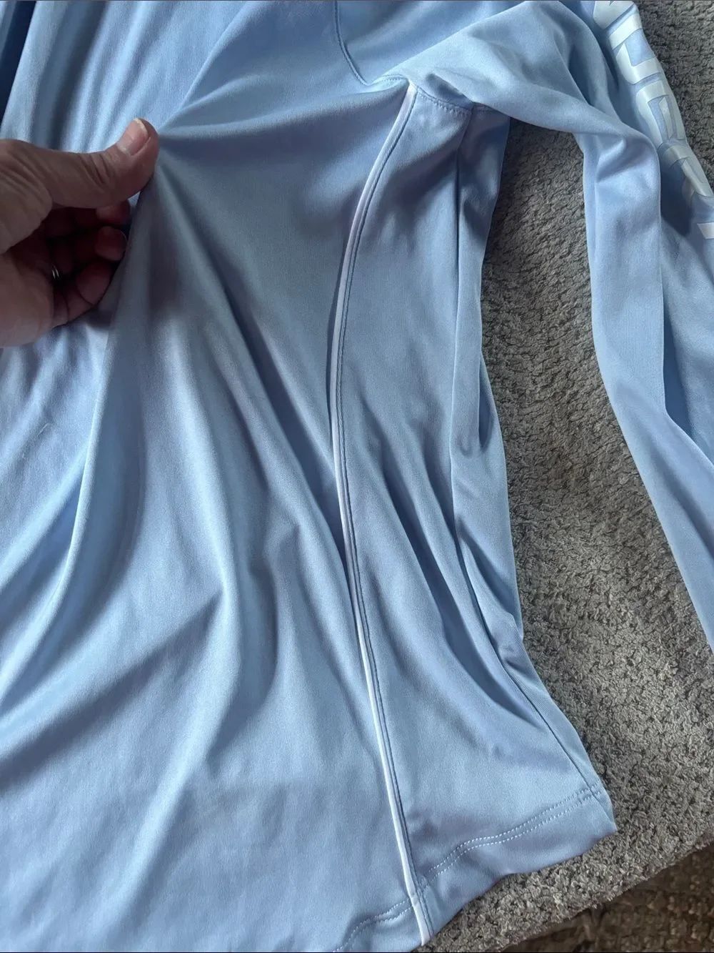 Under Armour Women's Light Blue Performance Hoodie Pullover - Picture 8 of 8